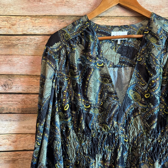 GANNI Women's Crinkled Satin Textured V Neck Smocked Paisley Top Size 38 - Picture 2 of 9